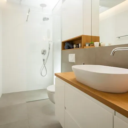 Blue Oasis Apartment