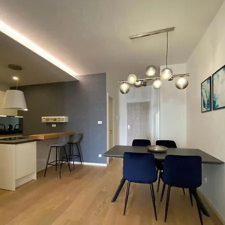 Apartment Blue Oasis Split